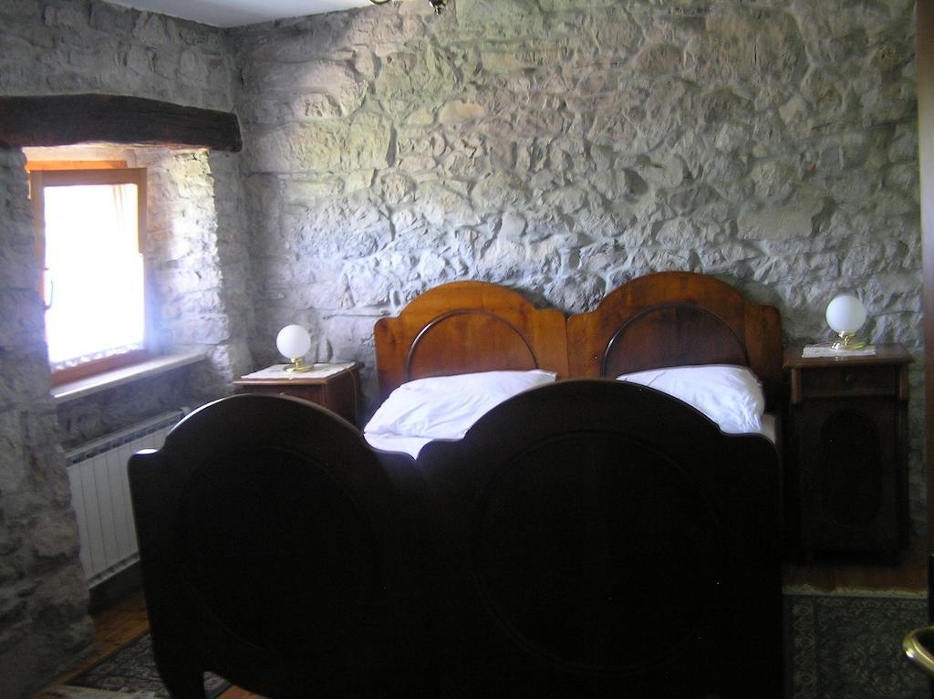 Guesthouse Domacija Sajna Sežana Zimmer foto
