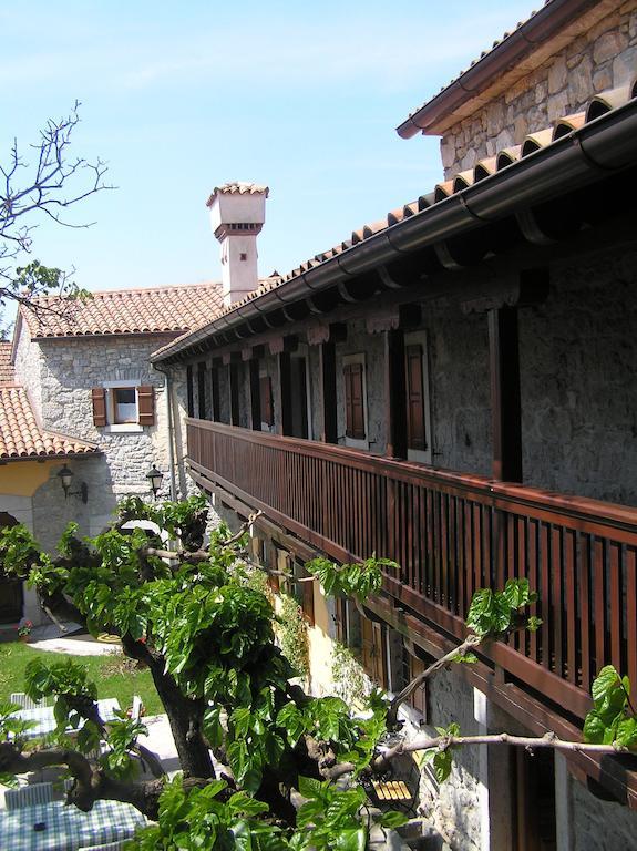 Guesthouse Domacija Sajna Sežana Zimmer foto